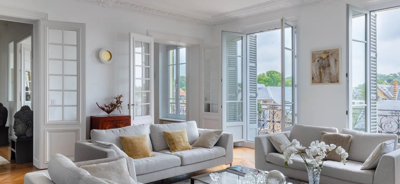 Découvrir cette propriété: Versailles - France - Appartement, 7 pièces, 4 chambres - Slideshow Picture 2