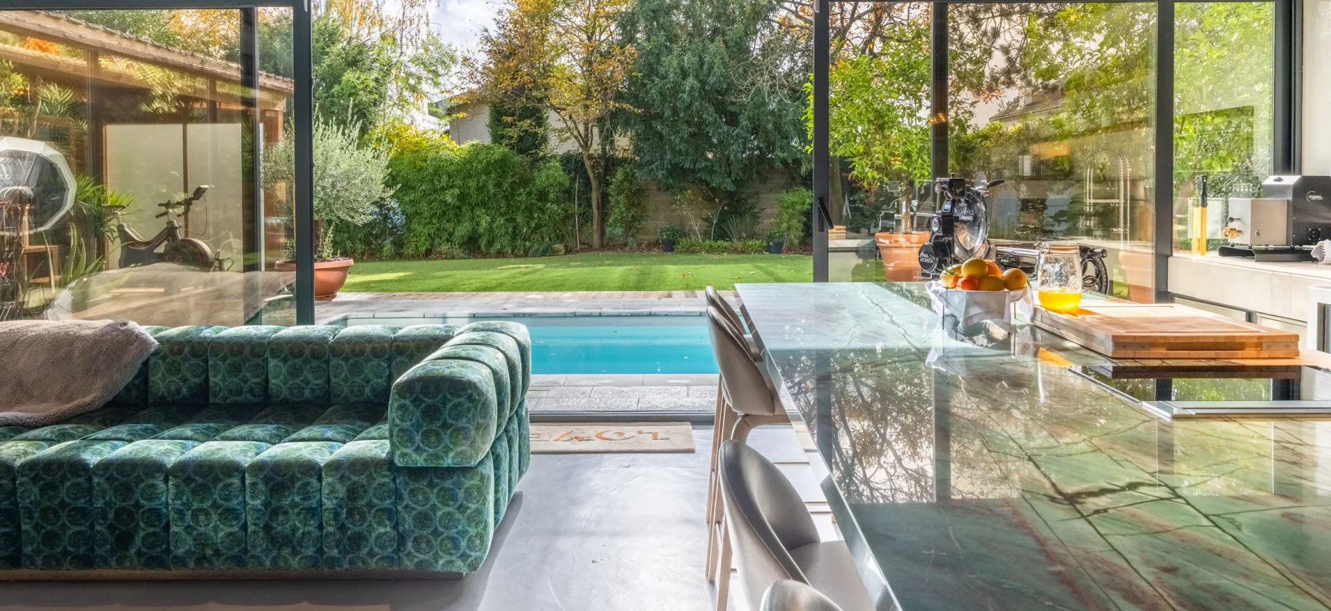 Découvrir cette propriété: Le Chesnay-Rocquencourt - France - Maison, 8 pi&egrave;ces, 5 chambres - Slideshow Picture 1