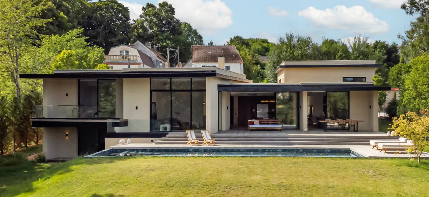 Découvrir cette propriété: Orgeval - France - Maison, 9 pièces, 4 chambres - Slideshow Picture 1